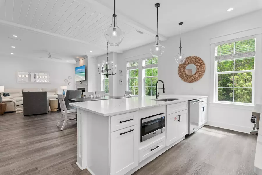 33 Palm Ridge Road, Miramar Beach, FL 32550