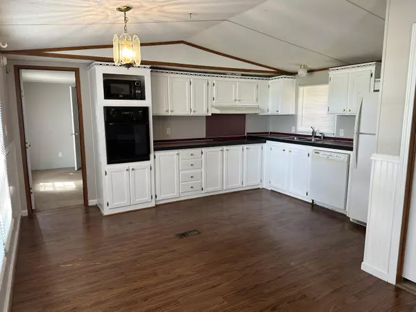 Holt, FL 32564,4680 Hardy Adams Road