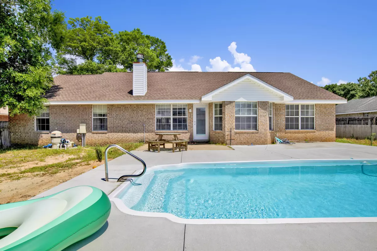 Milton, FL 32570,5237 Hawks Nest Drive