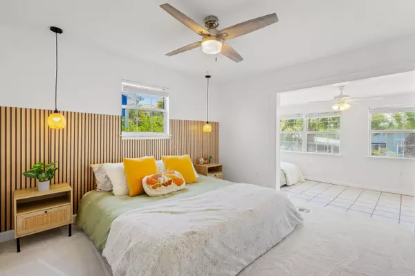 Panama City Beach, FL 32413,21715 Dolphin Avenue