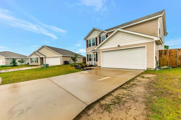 Defuniak Springs, FL 32435,213 E Lockwood Way