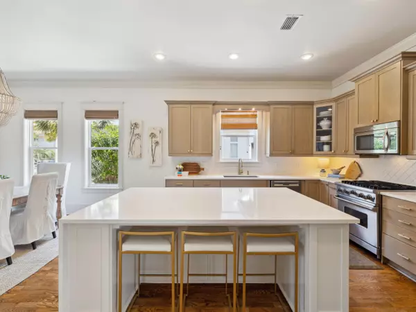 Santa Rosa Beach, FL 32459,38 White Cliffs Boulevard