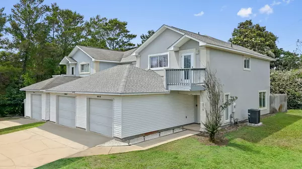 6918 Sea Turtle Circle, Navarre, FL 32566