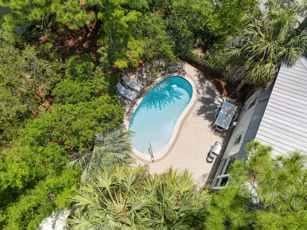 Santa Rosa Beach, FL 32459,393 Lakewood Drive