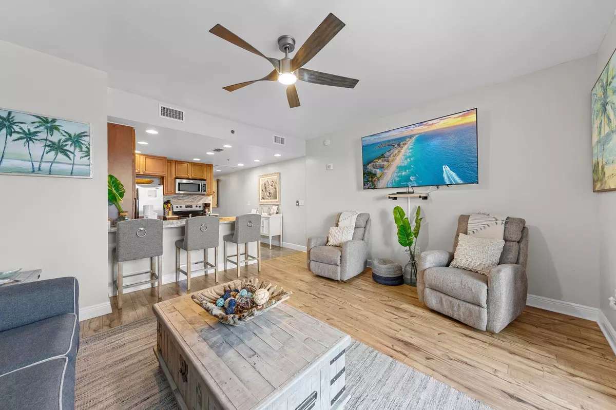 Panama City Beach, FL 32413,16701 Front Beach Road  #605