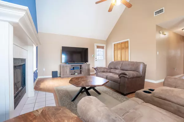 Mary Esther, FL 32569,439 Sandy Ridge Circle