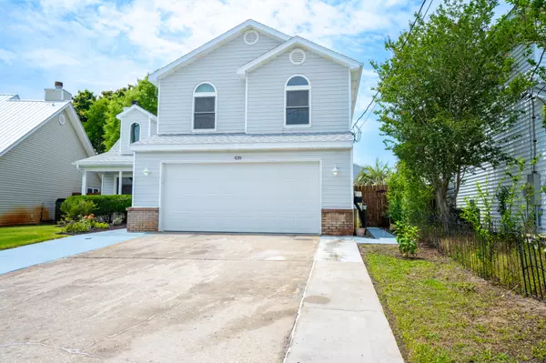 Mary Esther, FL 32569,439 Sandy Ridge Circle