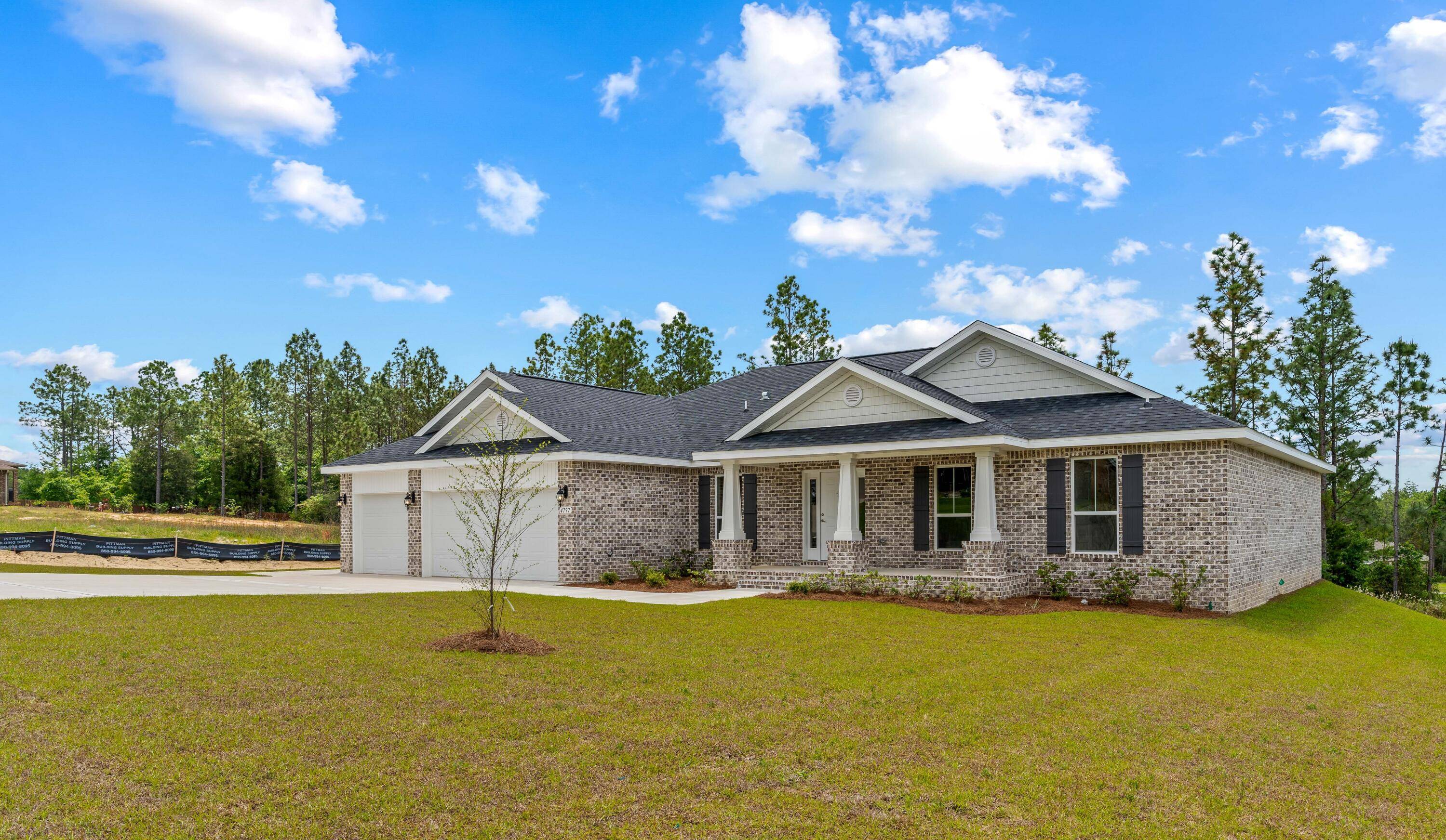 4797 Red Oak Drive #2E, Milton, FL 32583