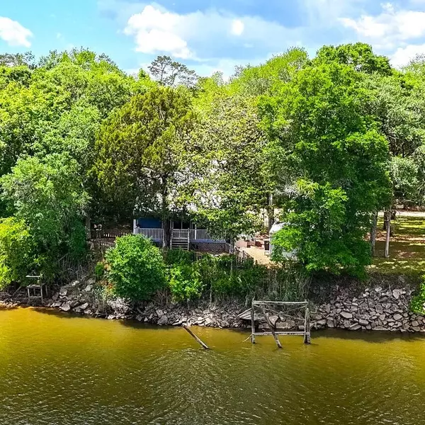 439 Big Cedar Road, Ponce De Leon, FL 32455