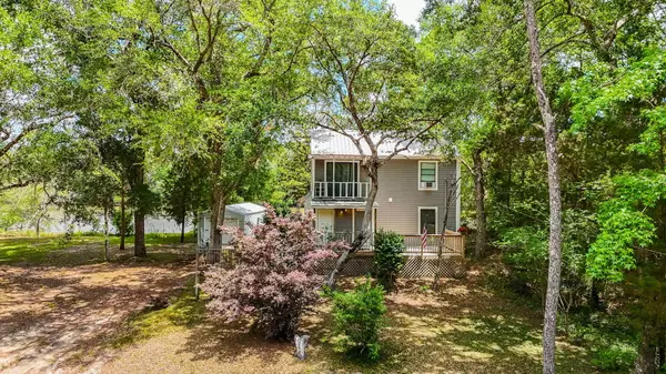 Ponce De Leon, FL 32455,439 Big Cedar Road