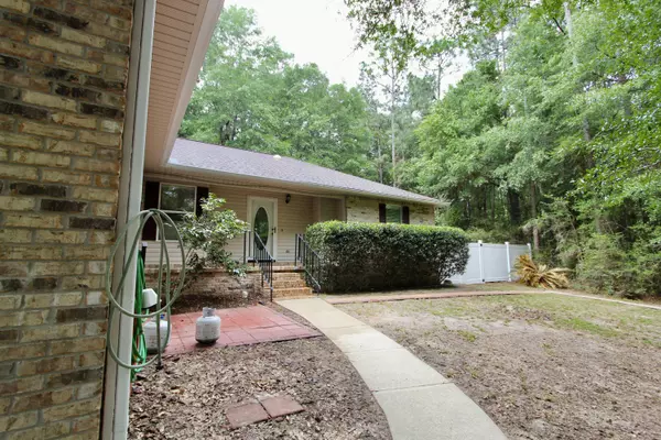 Crestview, FL 32539,5846 E Dogwood Drive