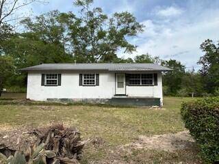 97 Graham Street, Defuniak Springs, FL 32435