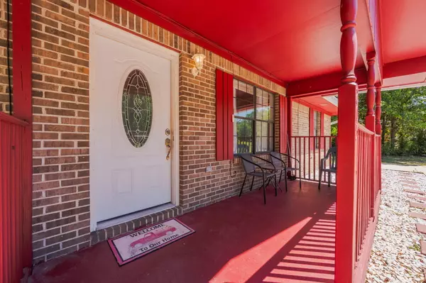 Defuniak Springs, FL 32433,205 Florence Drive