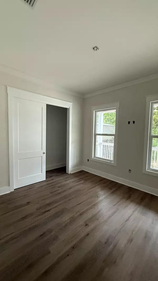 Santa Rosa Beach, FL 32459,279 S 2nd Street