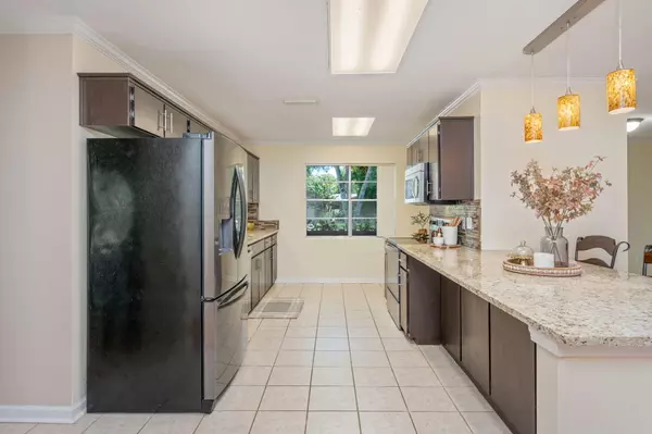 Shalimar, FL 32579,37 James Drive