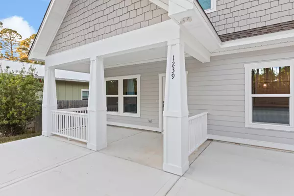 Santa Rosa Beach, FL 32459,1239 E Point Washington Road