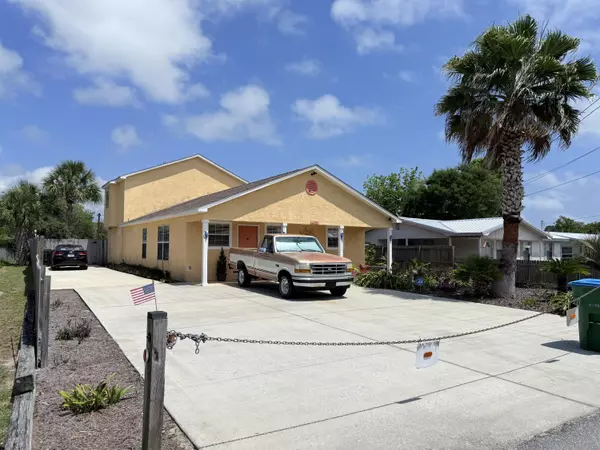 Panama City Beach, FL 32407,401 Lantana Street