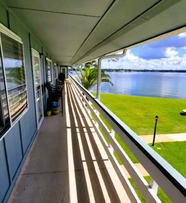 Fort Walton Beach, FL 32547,726 Eglin Parkway  #D8