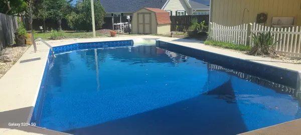 Shalimar, FL 32579,84 12th Street