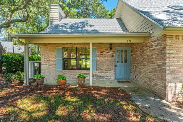 Niceville, FL 32578,829 S Turnberry Cove