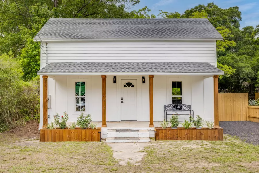 530 Lincoln Avenue, Defuniak Springs, FL 32435