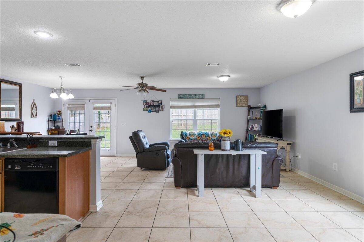 Crestview, FL 32539,291 Dahlquist Drive