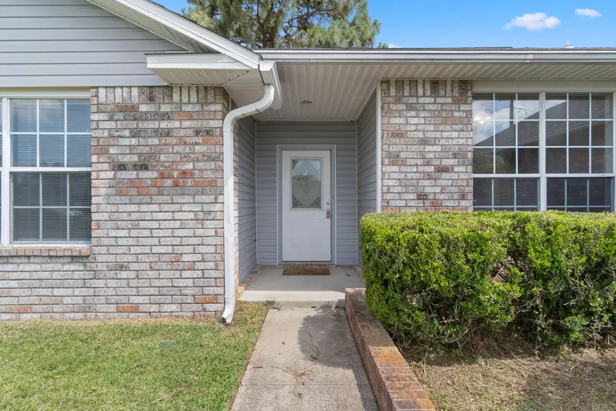 1978 Coral Reef Road, Pensacola, FL 32506