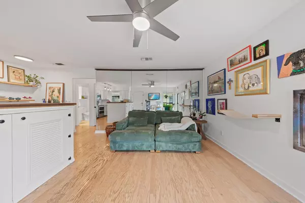Miramar Beach, FL 32550,37 E Bradley St  #12