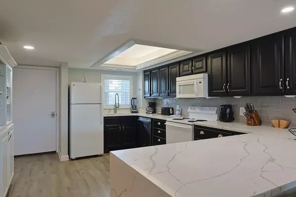 Fort Walton Beach, FL 32548,909 Santa Rosa Boulevard  #UNIT 528