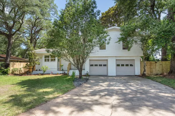 Fort Walton Beach, FL 32547,20 NW Higdon Court