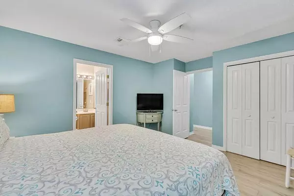 Destin, FL 32541,3291 Scenic Highway 98 #212