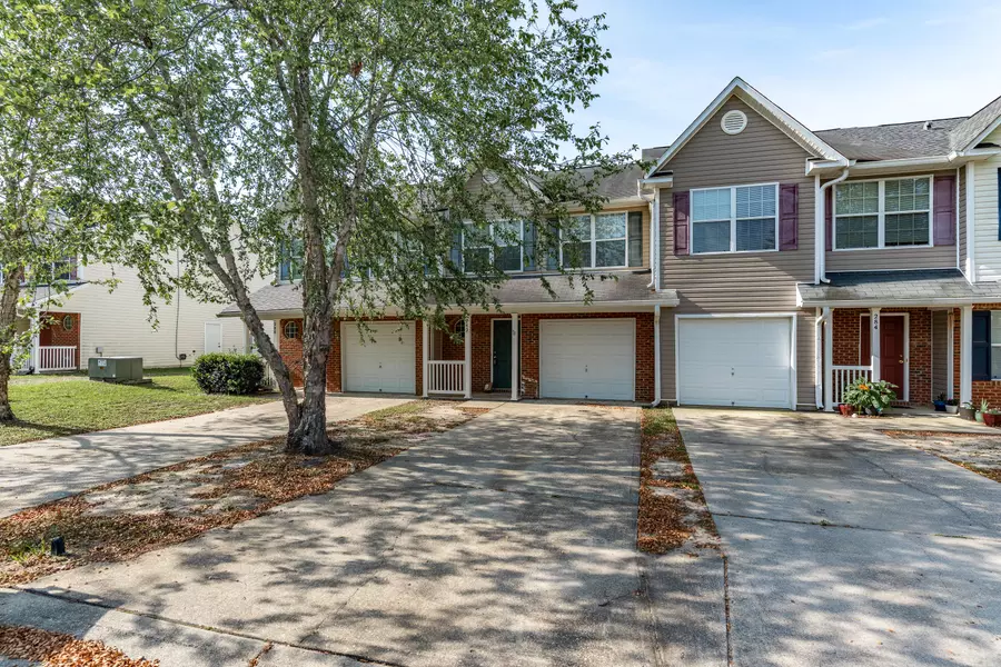 282 Swaying Pine Court, Crestview, FL 32539