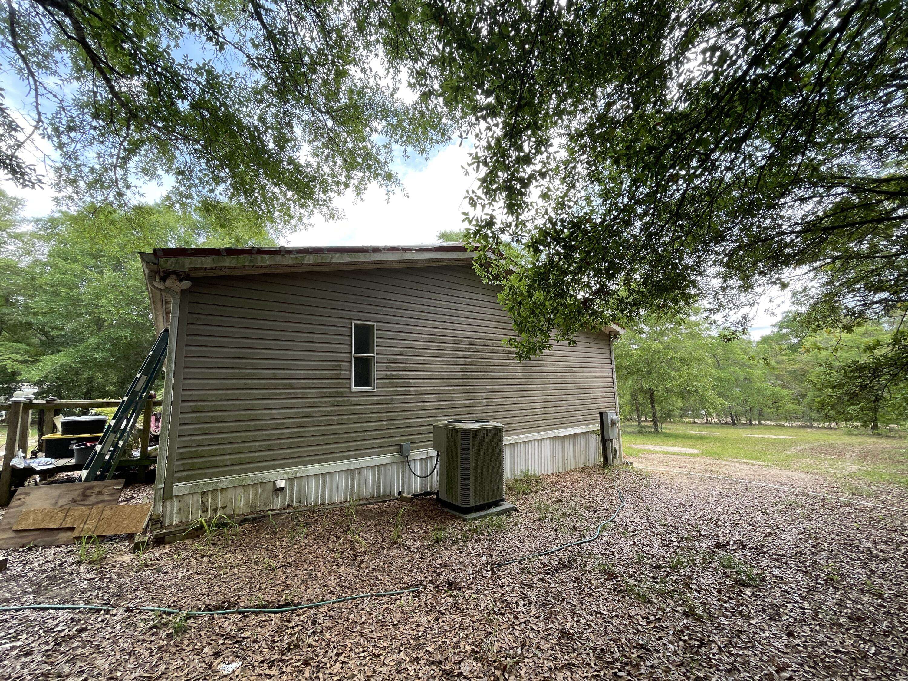 Defuniak Springs, FL 32433,135 N Verdi Lane