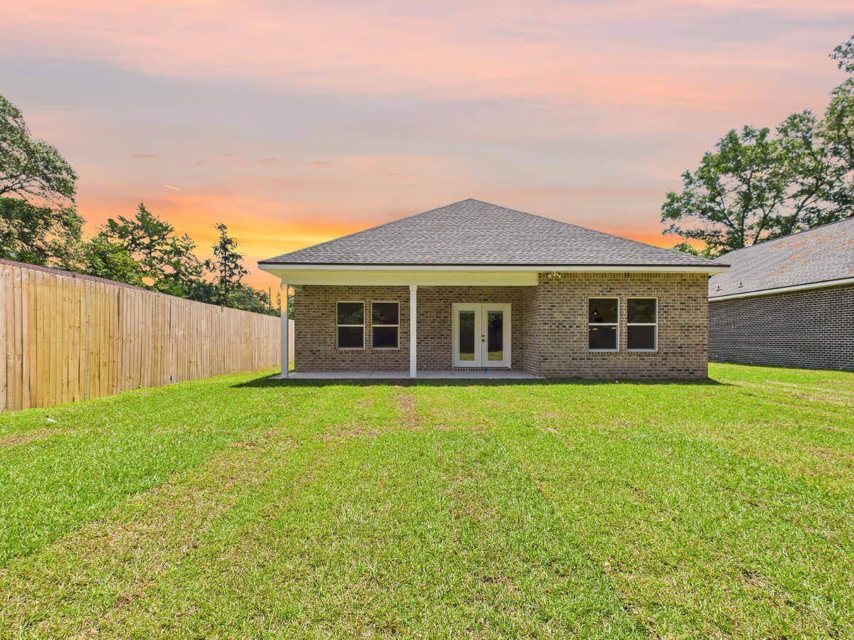 Niceville, FL 32578,1472 Cypress Street