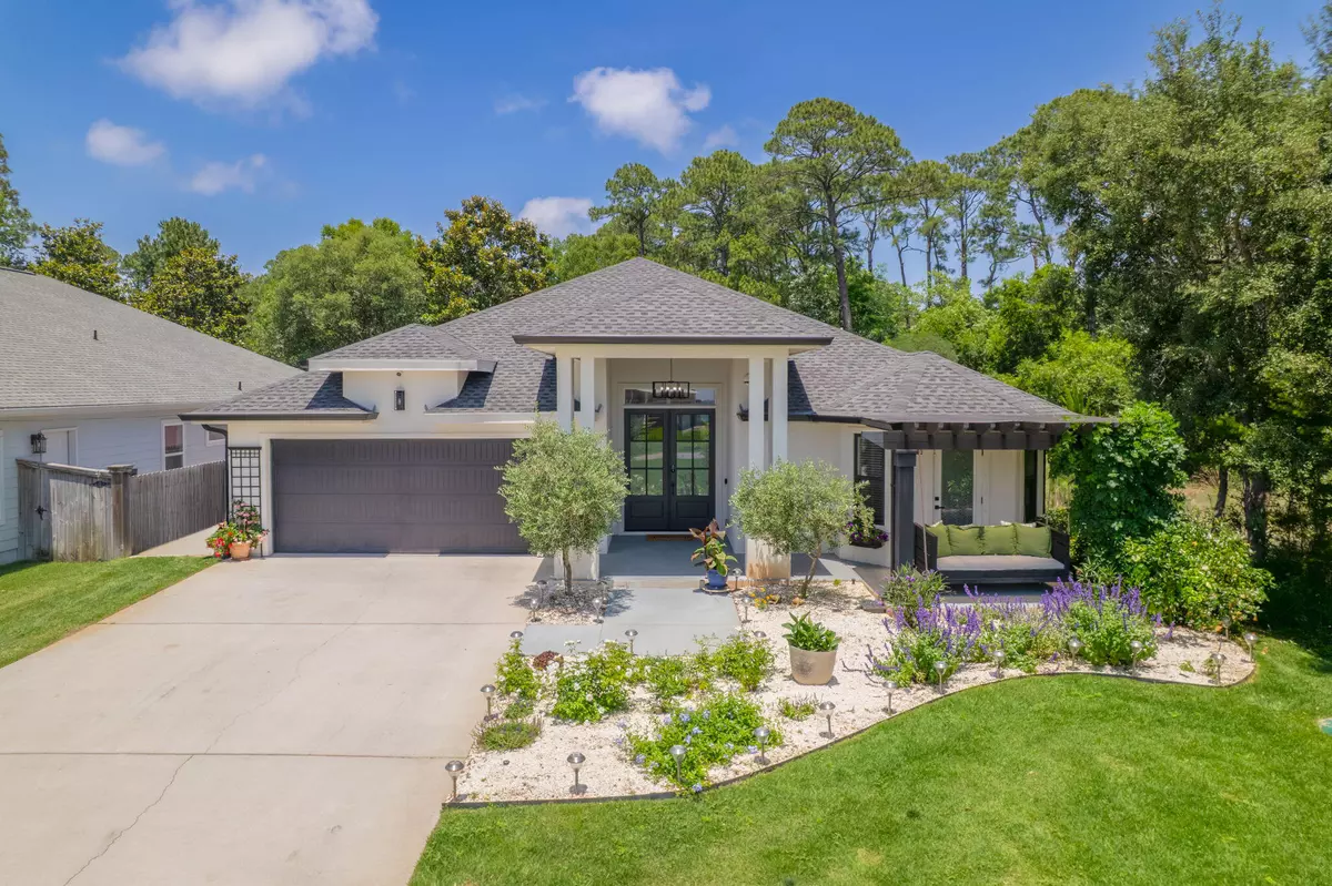 Gulf Breeze, FL 32563,5264 Soundside Drive