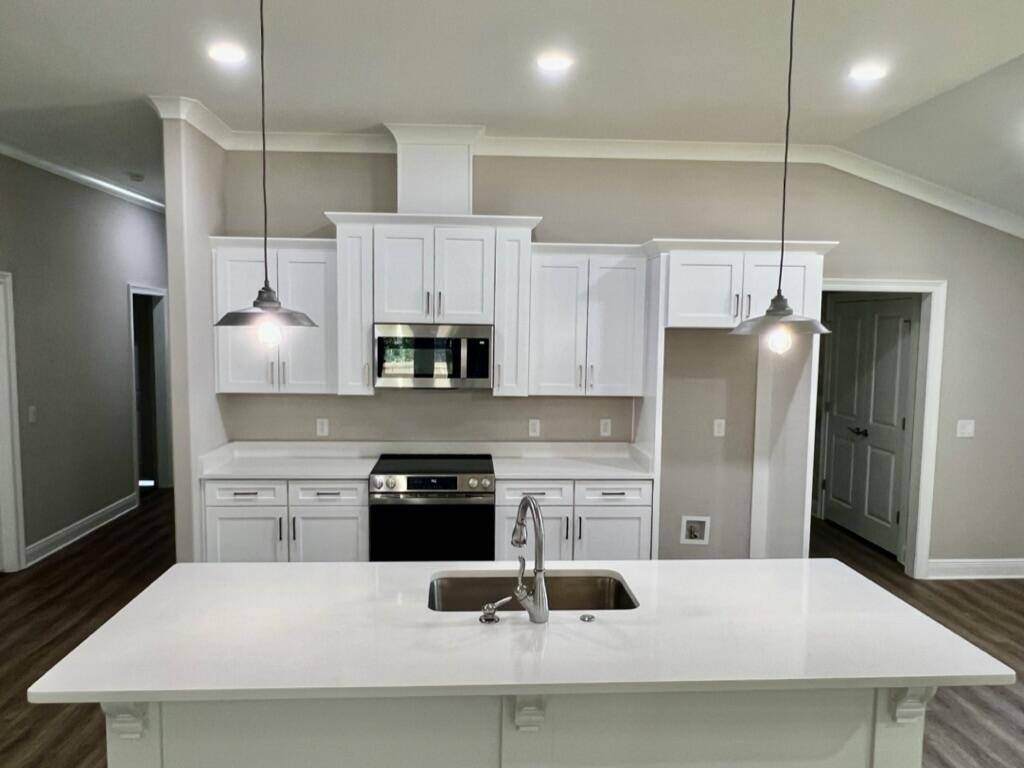 8405 Sevilla Street, Navarre, FL 32566