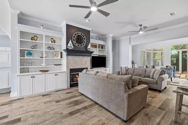 Destin, FL 32541,4604 Paradise Isle Isle