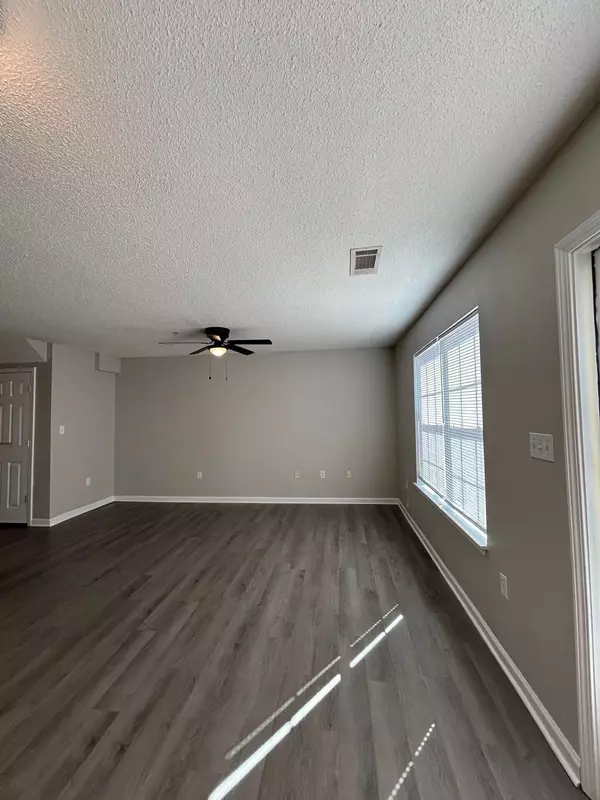 Crestview, FL 32539,195 Swaying Pine Court