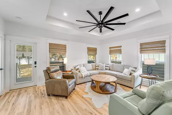 Santa Rosa Beach, FL 32459,80 S 7th Street