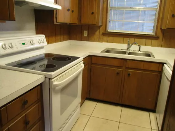 Fort Walton Beach, FL 32547,106 Valencia Drive