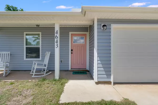 Crestview, FL 32539,4643 Falcon Way