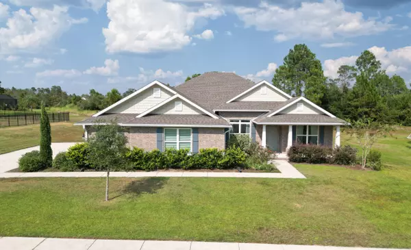 334 Tournament Lane, Freeport, FL 32439