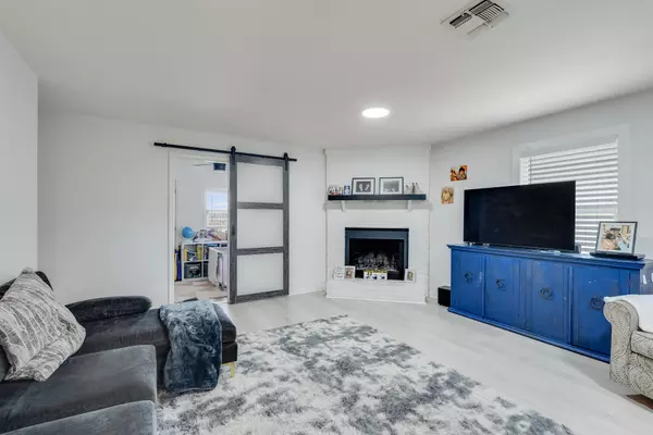 16 Court Drive, Destin, FL 32541