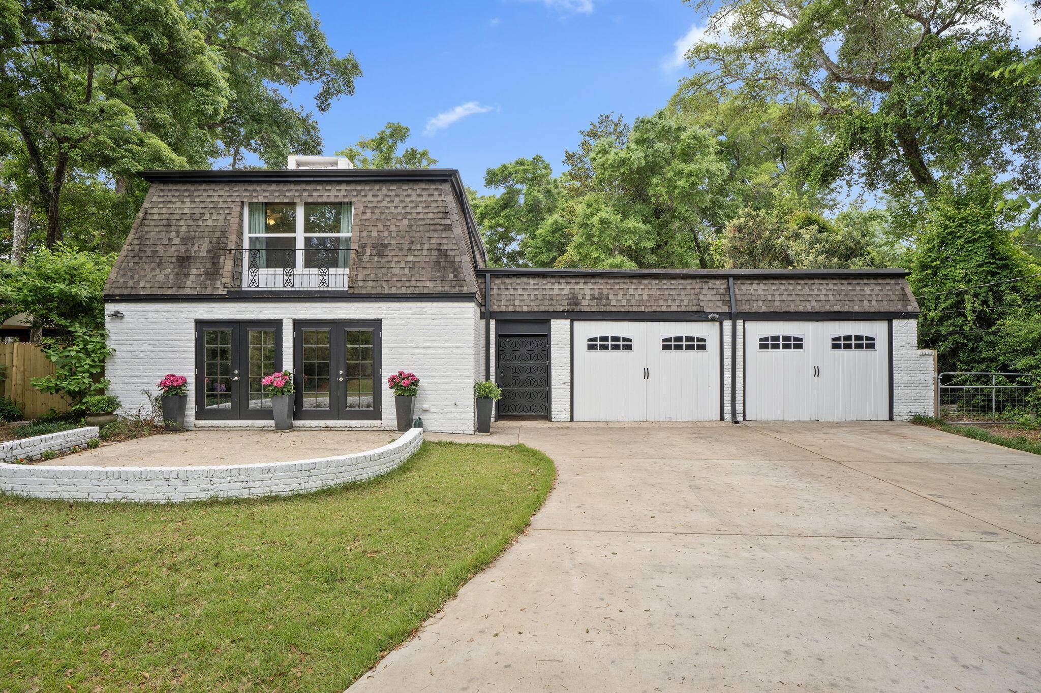 9955 Noriega Drive, Cantonment, FL 32533