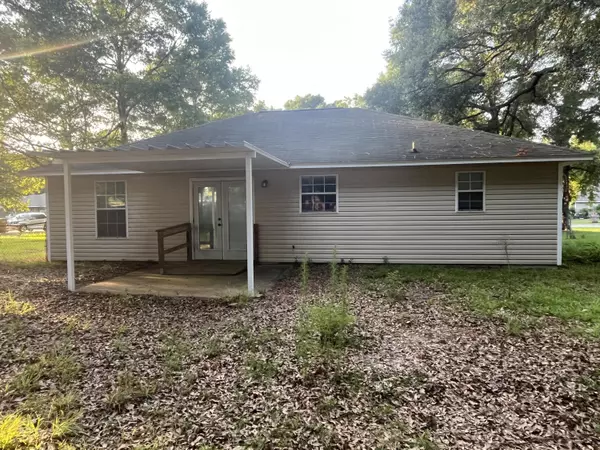 Milton, FL 32583,8945 Bluebell Street