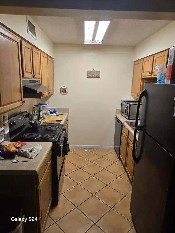 Fort Walton Beach, FL 32547,609 COLONIAL Drive  #UNIT 2