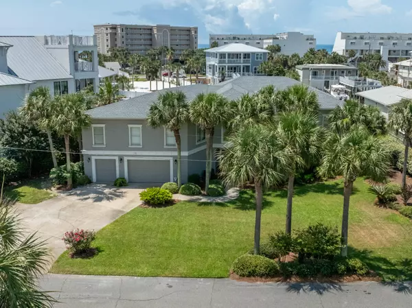 Destin, FL 32541,528 Vera Cruz Drive