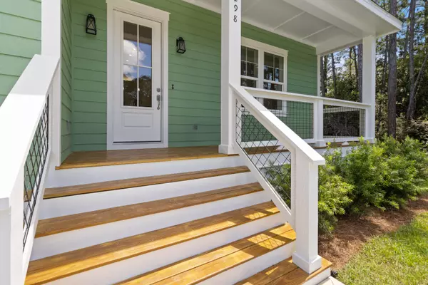 298 S 2nd Street, Santa Rosa Beach, FL 32459