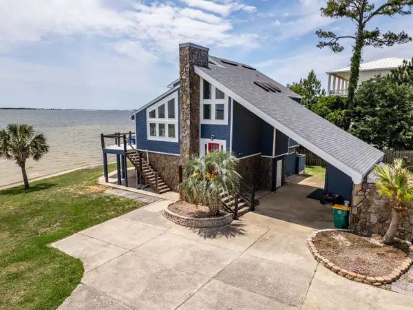 Mary Esther, FL 32569,2807 W Highway 98