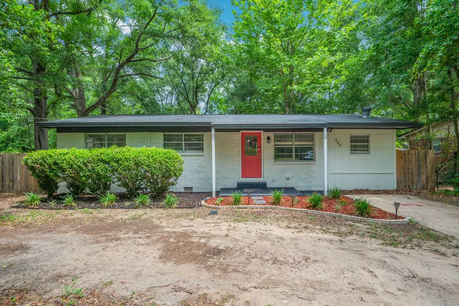 544 Purl Adams Avenue, Crestview, FL 32539